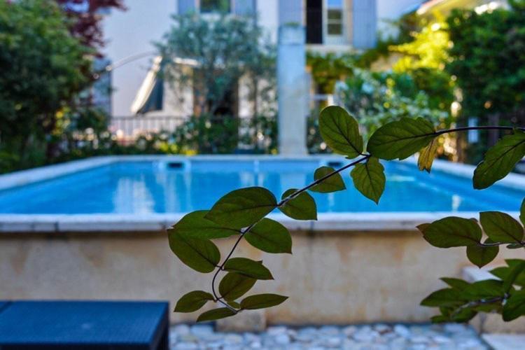La Bastide Des Songes - Demeure D'Hotes Robion en Luberon Exteriör bild